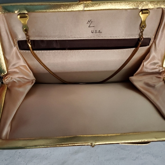 Harry Levine gold evening purse bow accent - Picture 2 of 8